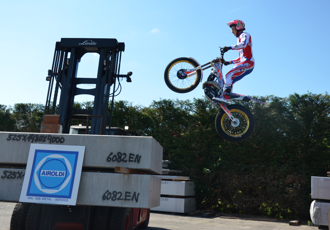 LUCA PETRELLA: YOUNG CHAMPION OF X-TRIAL